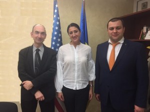 ЗНАЙОМСТВО ДЕРЖМОЛОДЬЖИТЛА З ПРОЕКТОМ USAID